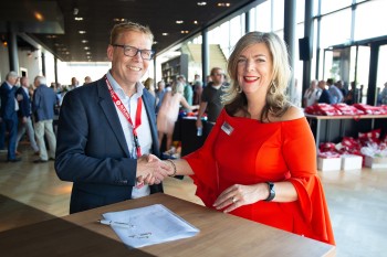 Ondertekenen TVVL Kennispartnerschap door Alkima.jpg