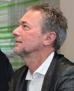 M. van Bruggen Kleur