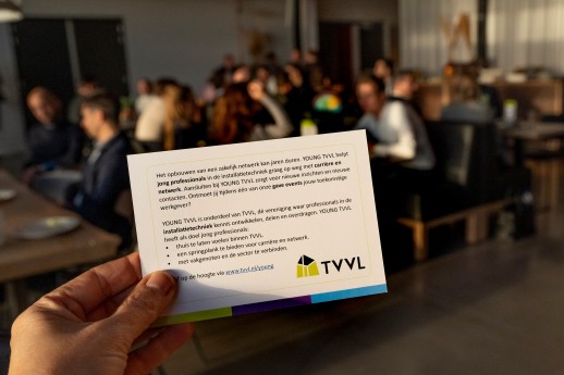 4993YoungTVVL.jpg